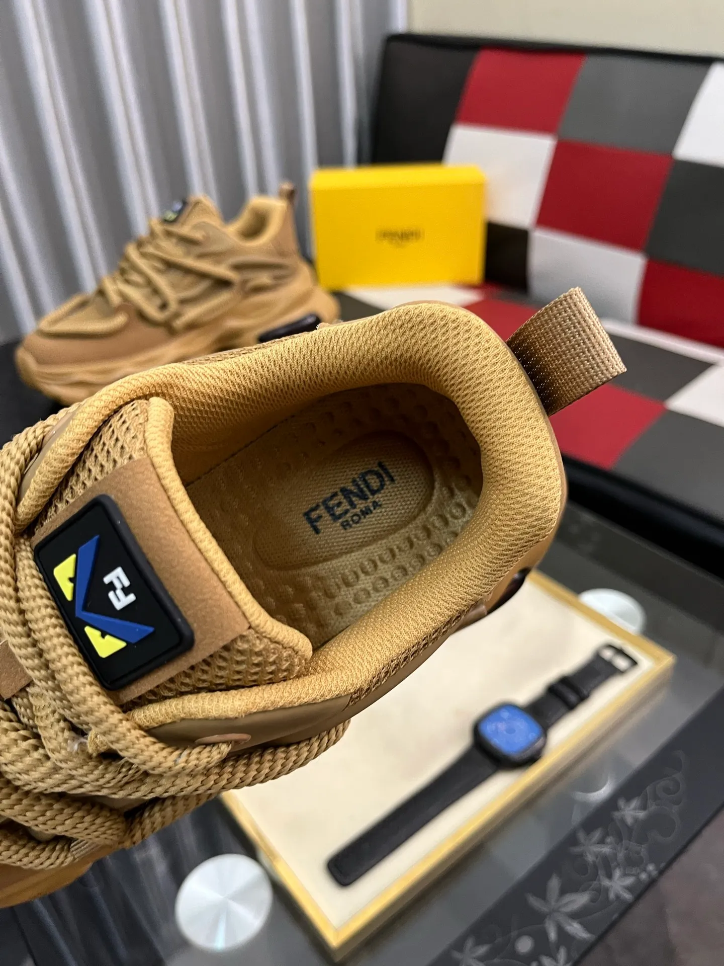 Men's shoes 💰480⌚️⌚️【FENDI】original quality.~ Unique modern style sneakers. 🏃A must-have casual shoe for trendy men😍😍 Original brand imported from Italy, imported original leather, sheep lining (refuses to discolor and grind feet) Sole: Original sole provided by the original factory, French lazy style design ⚠️Fit to the feet, original quality, super comfortable original sole. Just like shooting the real thing🎬The real thing is better, code number: 38-44